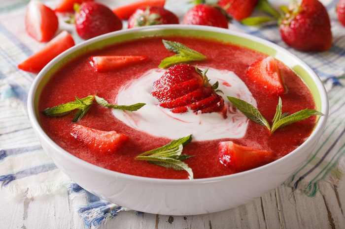 Cold strawberry soup recipes