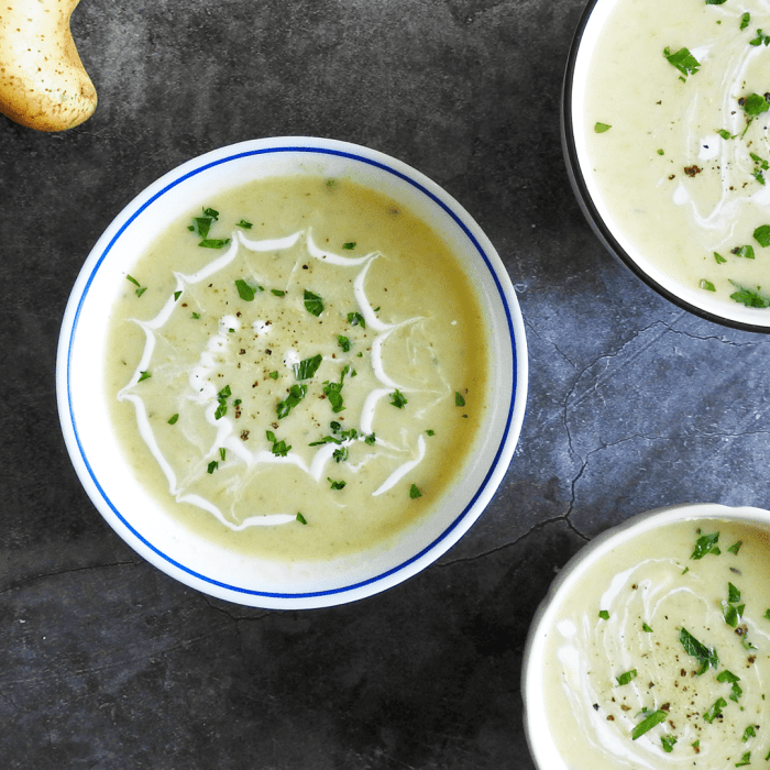 Soup potato leek recipe vegan recipes creamy minute simple healthy smooth bread bowl instant soups pot choose board palate seconds